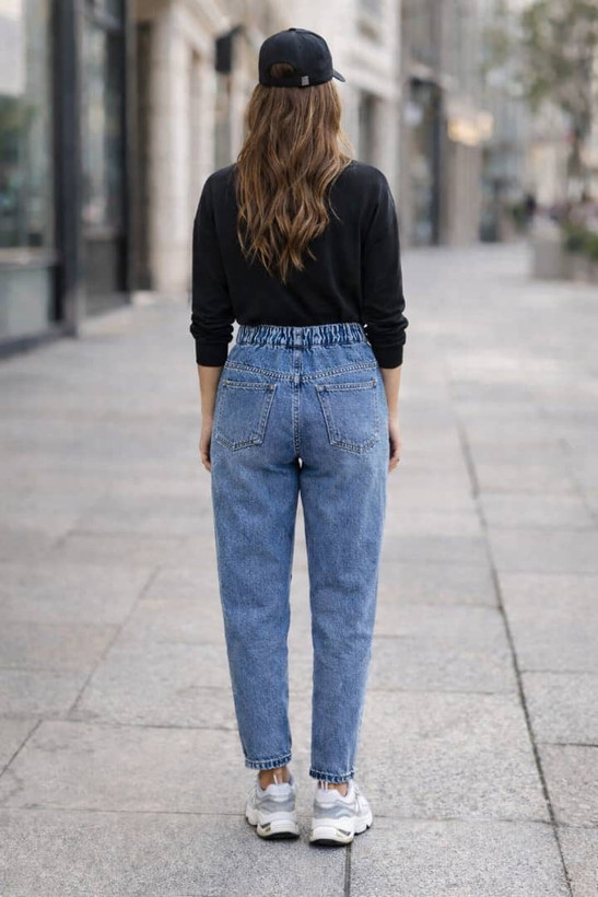 نمای پشت شلوار مام زنانه Splashjeans با برش استاندارد و فرم خوشدوخت